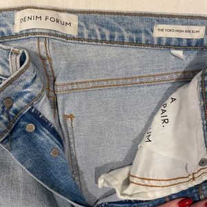 Aritzia Denim Forum The Yoko High Rise Slim Jean size 29